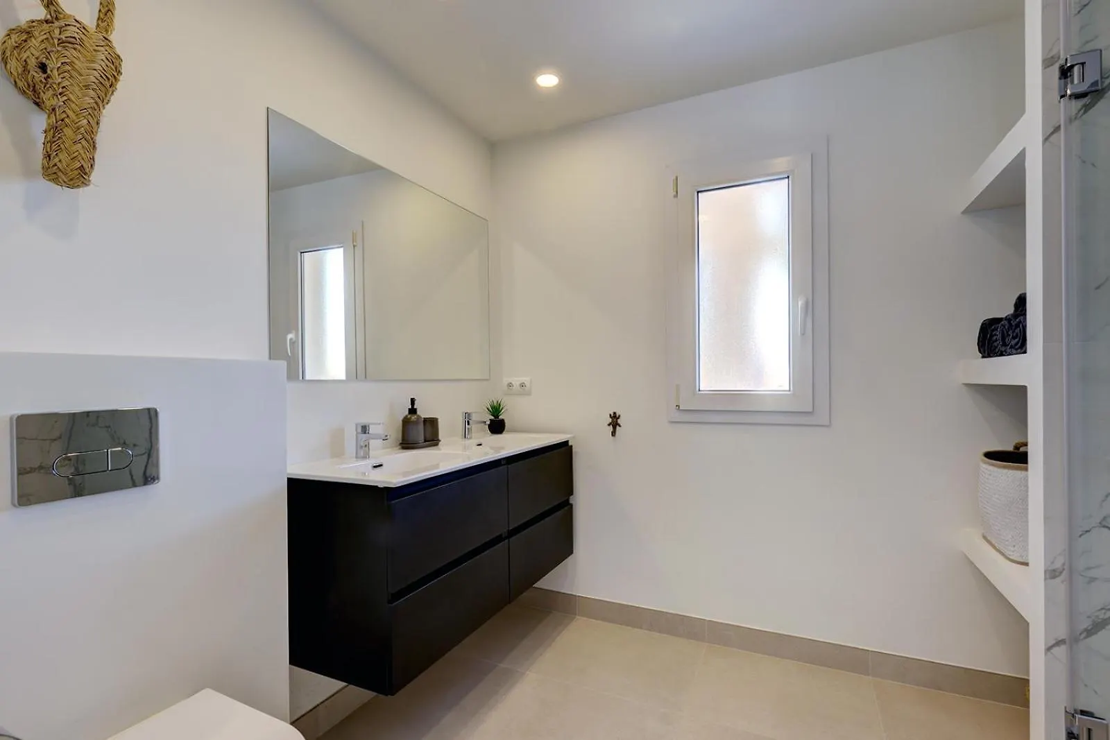Apartment Alegro - Gerenoveerd Appartement Direct Aan Zee Estepona Spain