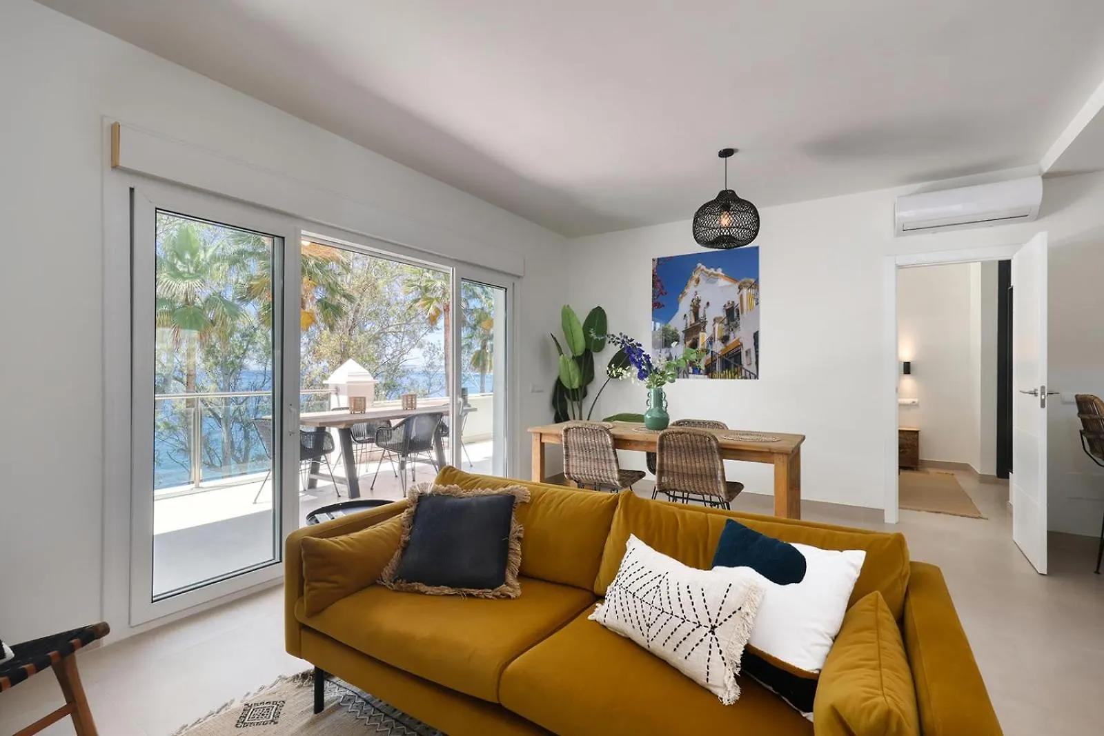 Apartment Alegro - Gerenoveerd Appartement Direct Aan Zee Estepona