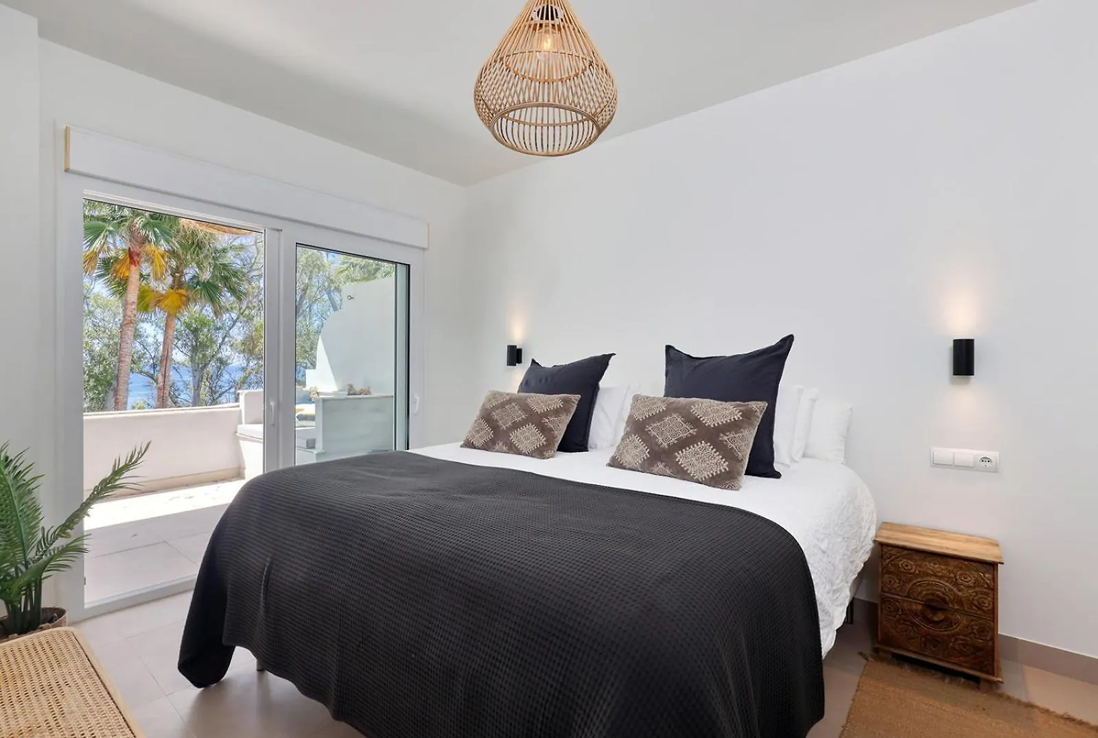 Apartment Alegro - Gerenoveerd Appartement Direct Aan Zee Estepona