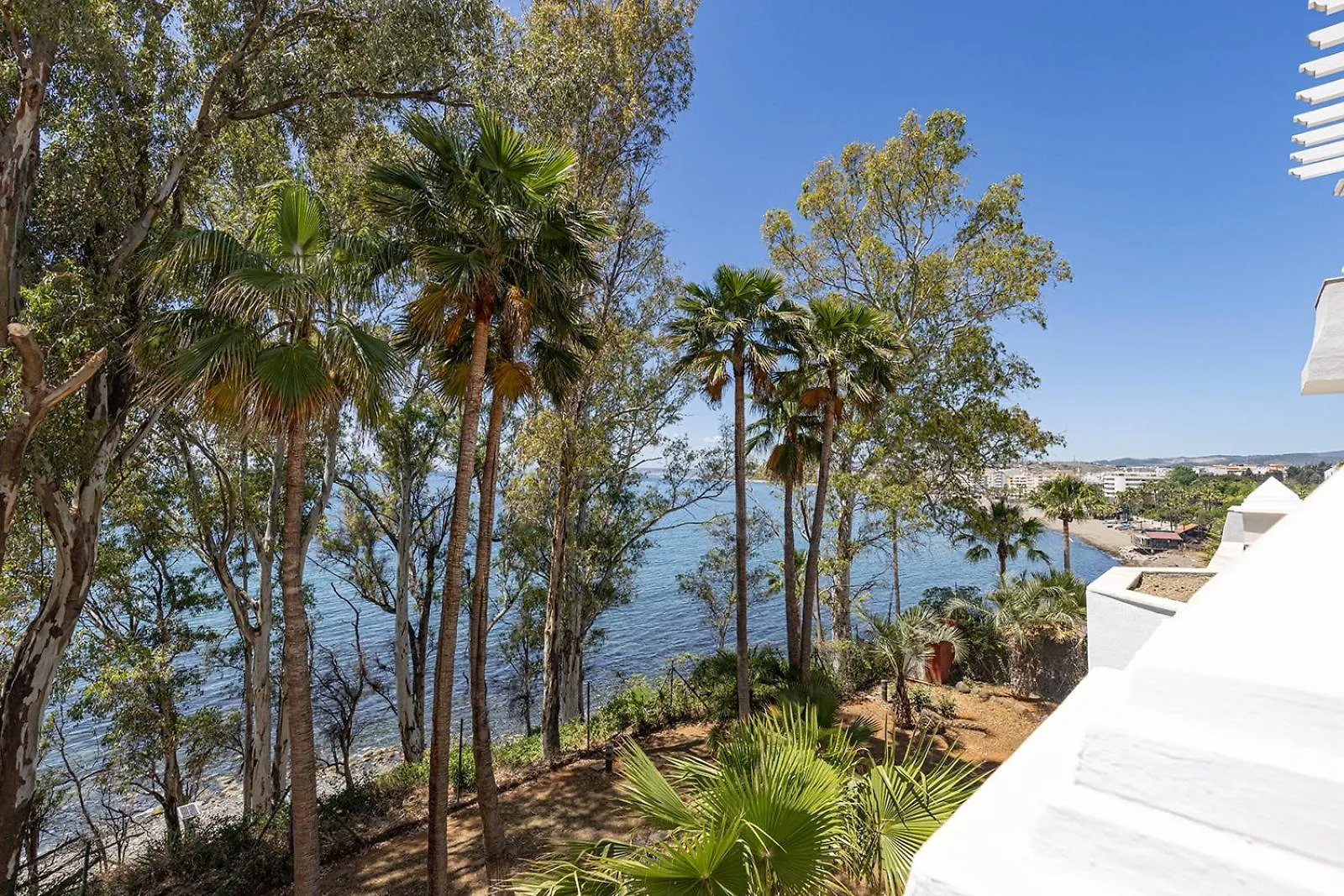 Apartment Alegro - Gerenoveerd Appartement Direct Aan Zee Estepona Spain